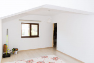 VC5 104845 - House 5 rooms for sale in Floresti