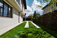 VC4 106480 - Casa 4 camere de vanzare in Floresti