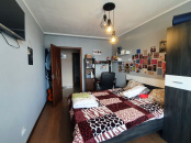 VA3 106553 - Apartament 3 camere de vanzare in Floresti