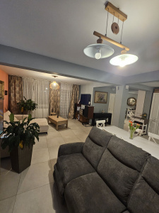 VC4 108167 - Casa 4 camere de vanzare in Floresti