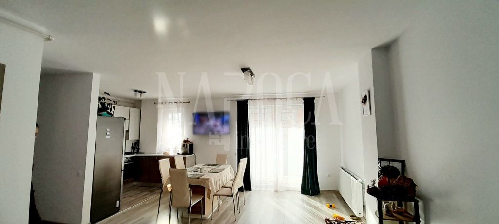 VA3 111950 - Apartament 3  camere de vanzare in Floresti