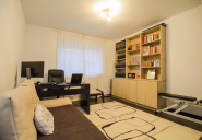 VA4 114169 - Apartment 4 rooms for sale in Floresti