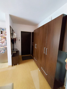 VA3 117196 - Apartament 3 camere de vanzare in Floresti