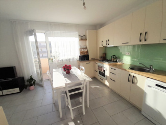 VA3 117630 - Apartament 3 camere de vanzare in Floresti