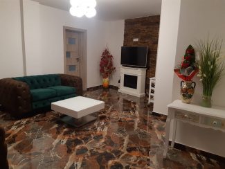 IC4 118723 - House 4 rooms for rent in Centru Oradea, Oradea