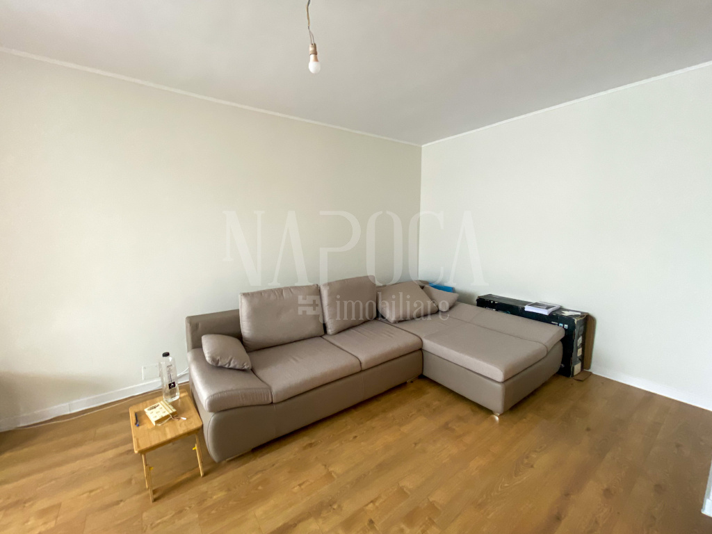 VA1 120961 - Apartament o camera de vanzare in Floresti