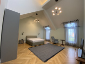IC6 121153 - Casa 6 camere de inchiriat in Floresti