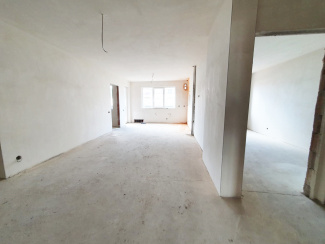 VA3 121505 - Apartament 3 camere de vanzare in Floresti