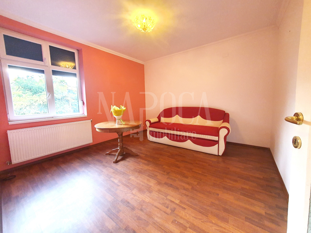 VA3 126165 - Apartament 3 camere de vanzare in Centru Oradea, Oradea