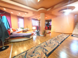 VC5 127009 - House 5 rooms for sale in Nufarul Oradea, Oradea