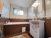 VA3 128337 - Apartament 3 camere de vanzare in Floresti
