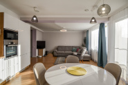 VA4 130008 - Apartment 4 rooms for sale in Floresti
