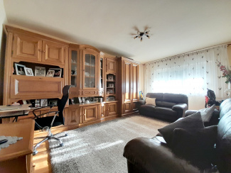 VA3 131290 - Apartment 3 rooms for sale in Rogerius Oradea, Oradea