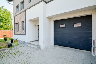 VC5 135417 - Casa 5 camere de vanzare in Floresti