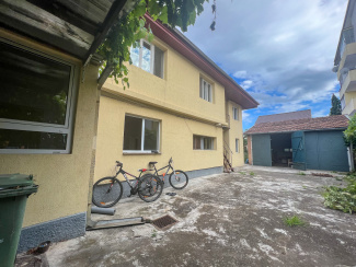 VC8 136008 - House 8 rooms for sale in Gheorgheni, Cluj Napoca