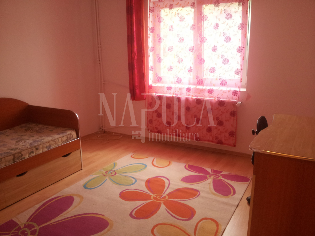 VA3 137161 - Apartament 3 camere de vanzare in Rogerius Oradea, Oradea