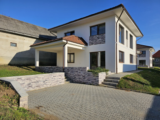 VC4 138272 - Casa 4 camere de vanzare in Chinteni
