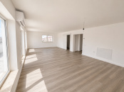 VA4 138410 - Apartment 4 rooms for sale in Floresti