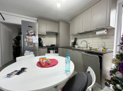 VA3 140065 - Apartament 3 camere de vanzare in Floresti