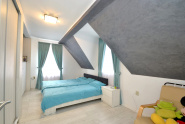 VC7 141178 - House 7 rooms for sale in Olosig Oradea, Oradea
