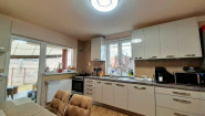 VC8 151070 - Casa 8 camere de vanzare in Luna de Sus