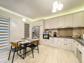 VC4 151526 - Casa 4 camere de vanzare in Europa, Cluj Napoca