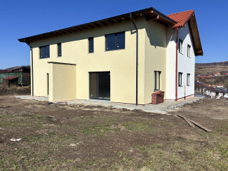 VC3 151633 - Casa 3 camere de vanzare in Chinteni