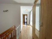 VC4 152466 - Casa 4 camere de vanzare in Floresti