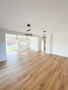 VC5 152535 - Casa 5 camere de vanzare in Chinteni
