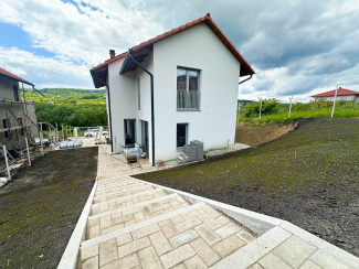 VC4 152764 - Casa 4 camere de vanzare in Chinteni