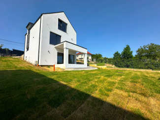 VC4 153354 - House 4 rooms for sale in Feleacu
