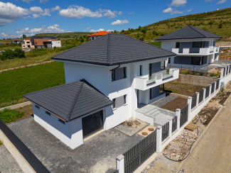 VC4 153716 - House 4 rooms for sale in Chinteni