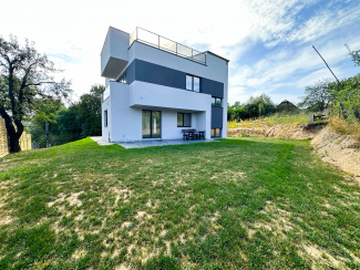 VC4 153853 - Casa 4 camere de vanzare in Feleacu