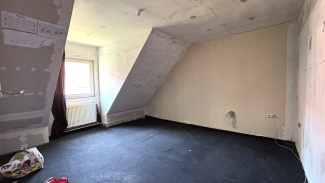 VC3 153874 - Casa 3 camere de vanzare in Floresti