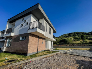 VC4 154110 - Casa 4 camere de vanzare in Floresti