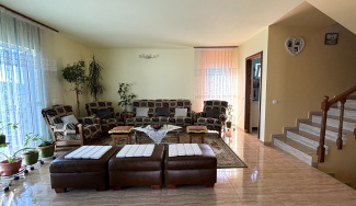 VC3 154147 - Casa 3 camere de vanzare in Europa, Cluj Napoca