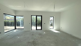 VC4 154230 - Casa 4 camere de vanzare in Chinteni