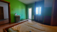 IC7 154241 - Casa 7 camere de inchiriat in Gruia, Cluj Napoca
