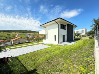 VC4 154648 - Casa 4 camere de vanzare in Chinteni