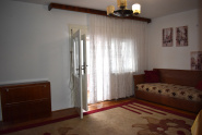 VA3 155062 - Apartament 3 camere de vanzare in Decebal-Dacia Oradea, Oradea
