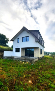 VC5 155362 - House 5 rooms for sale in Salicea