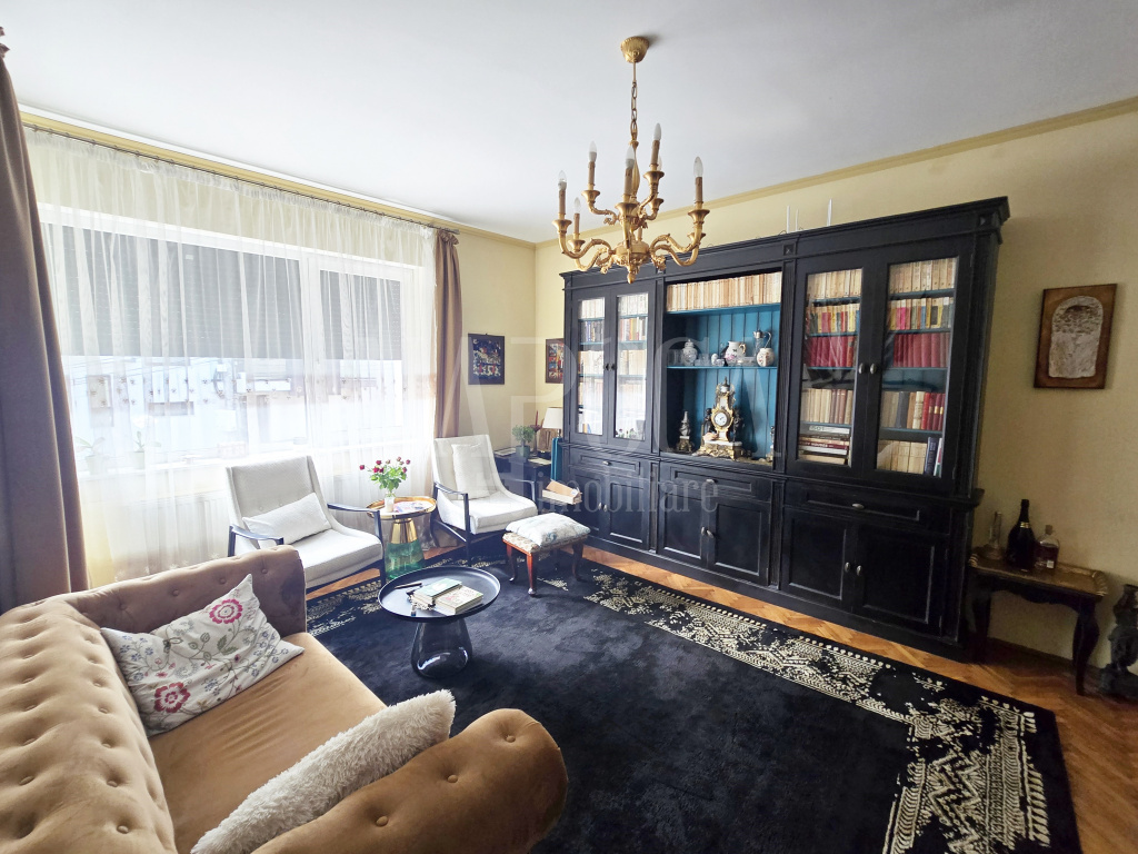 VC9 155602 - Casa 9 camere de vanzare in Centru, Cluj Napoca