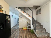 VA4 156398 - Apartament 4 camere de vanzare in Floresti