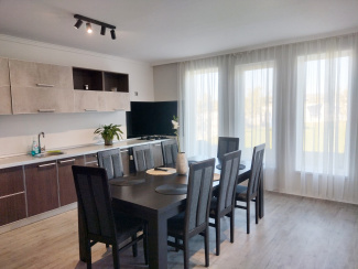 VC6 156402 - Casa 6 camere de vanzare in Episcopia Bihor Oradea, Oradea