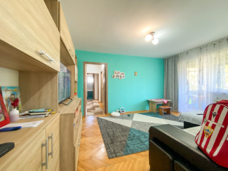 VA3 156510 - Apartament 3 camere de vanzare in Manastur, Cluj Napoca