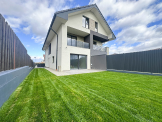 VC5 156854 - Casa 5 camere de vanzare in Europa, Cluj Napoca