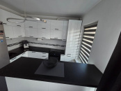 VA3 157769 - Apartament 3 camere de vanzare in Floresti