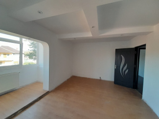 VA3 157989 - Apartament 3 camere de vanzare in Velenta Oradea, Oradea