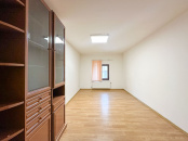 IC4 158256 - House 4 rooms for rent in Manastur, Cluj Napoca