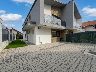 VC4 158583 - Casa 4 camere de vanzare in Europa, Cluj Napoca